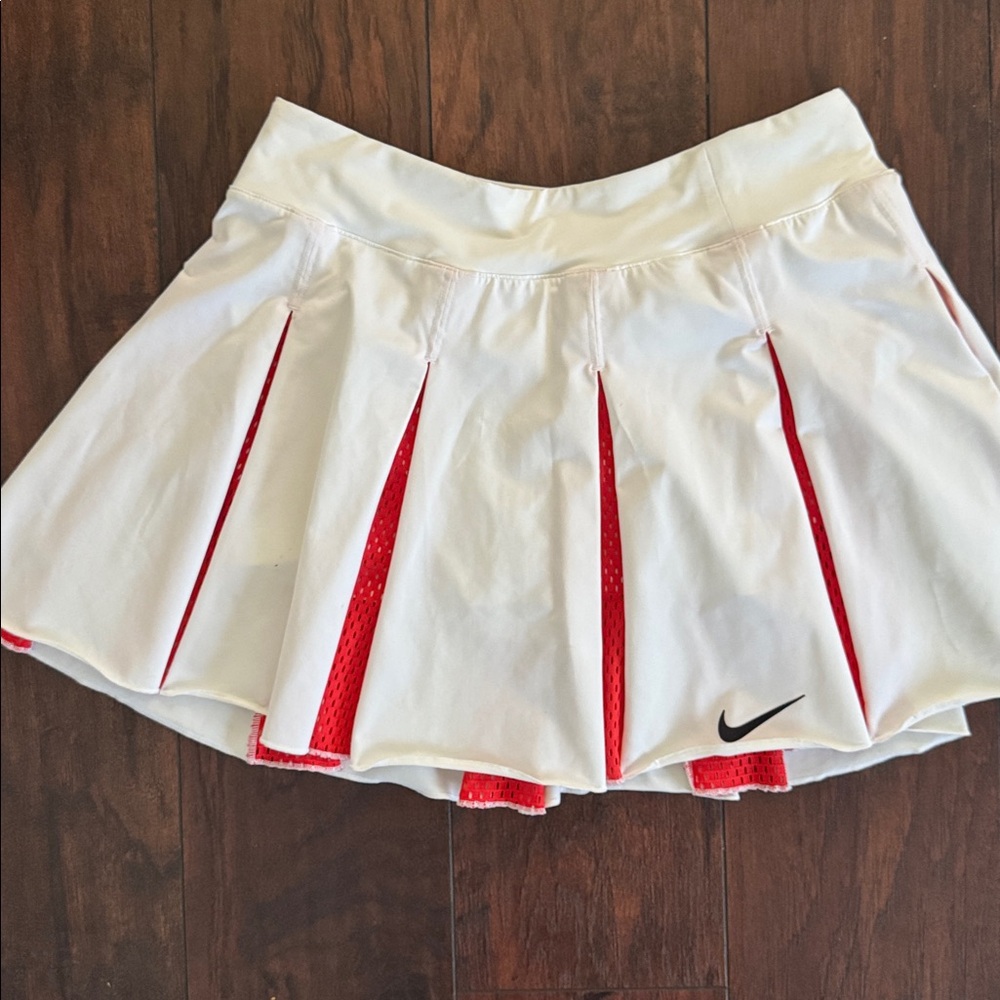 Nike Dri-FIT pleated skirt